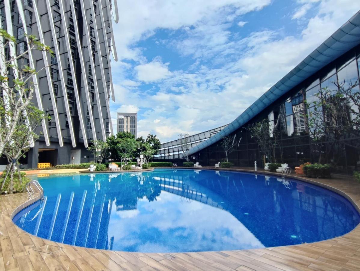 Arte Mont Kiara Host By Host Corner Suites Куала-Лумпур Екстер'єр фото