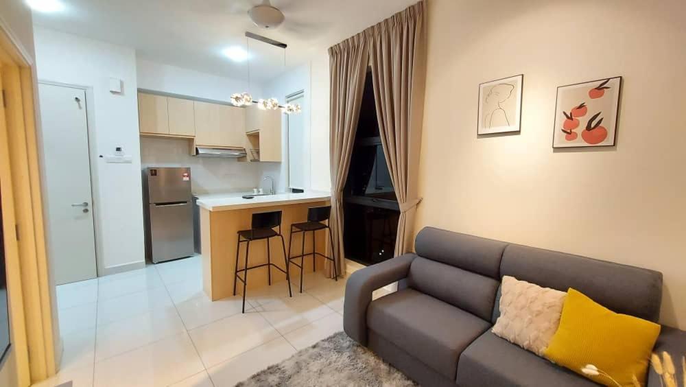 Arte Mont Kiara Host By Host Corner Suites Куала-Лумпур Екстер'єр фото