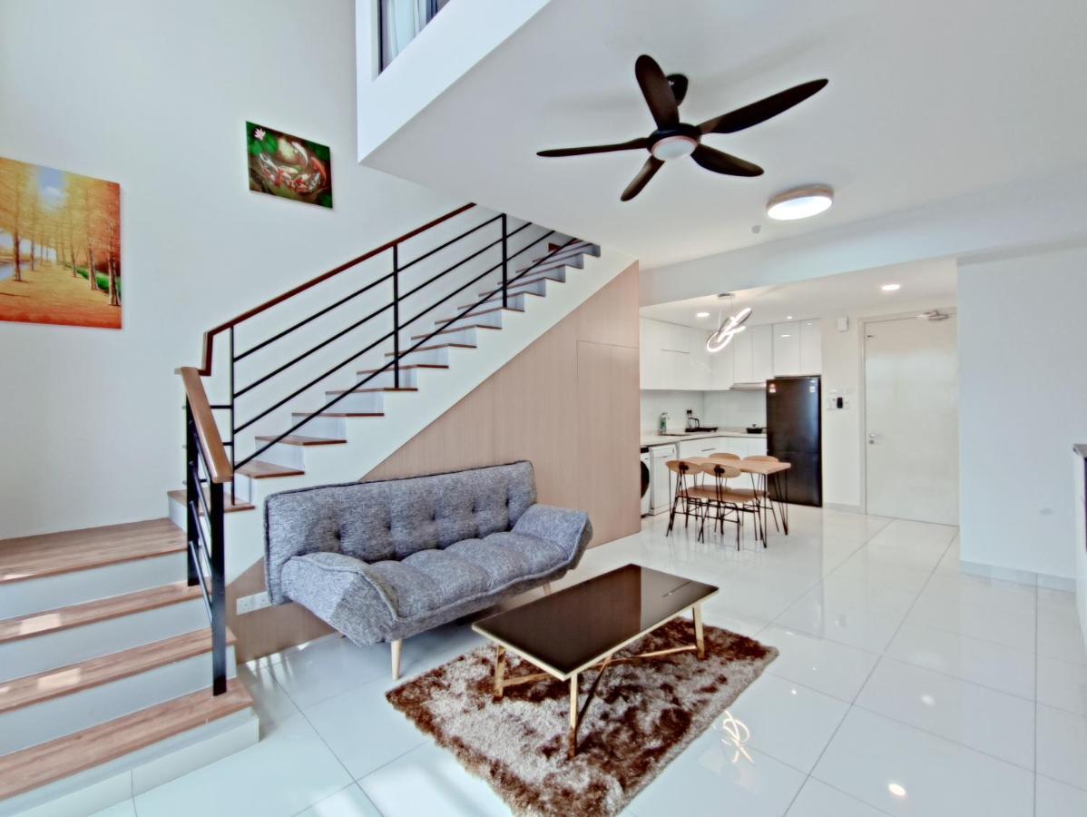 Arte Mont Kiara Host By Host Corner Suites Куала-Лумпур Екстер'єр фото